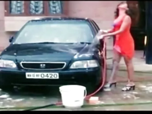 Fiica obraznică ia d ...