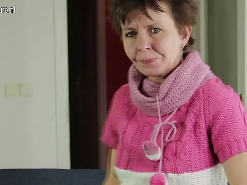 Tata îi fuge în poze ...