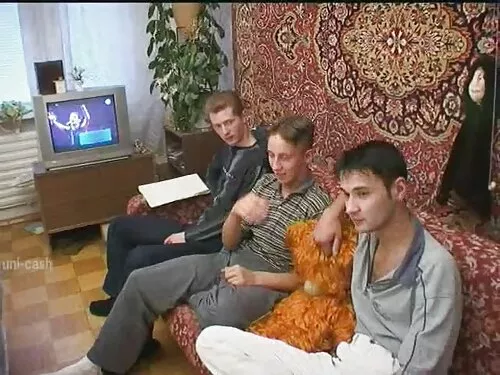 Sora vitregă pizde r ...