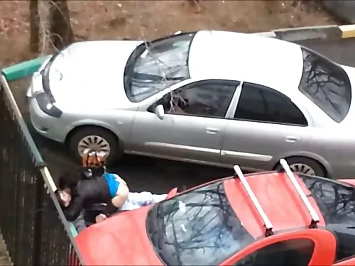 Un măr este, desigur ...